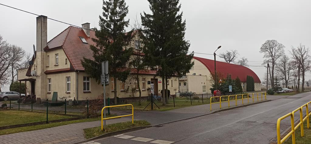Zdjęcie Szkoły 3